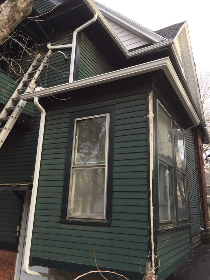 rochester gutters repair fix companies irondequoit webster penfield ny