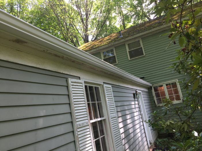 rochester gutters repair fix companies irondequoit webster penfield ny (19)