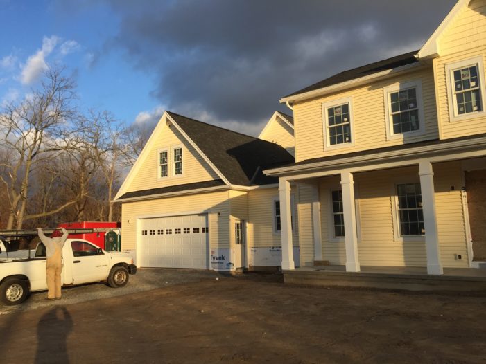 rochester gutters repair fix companies irondequoit webster penfield ny