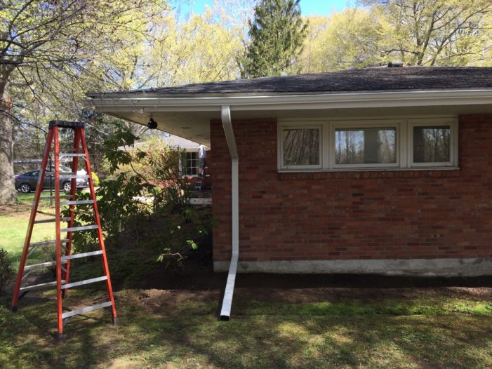 rochester gutters repair fix companies irondequoit webster penfield ny (7)